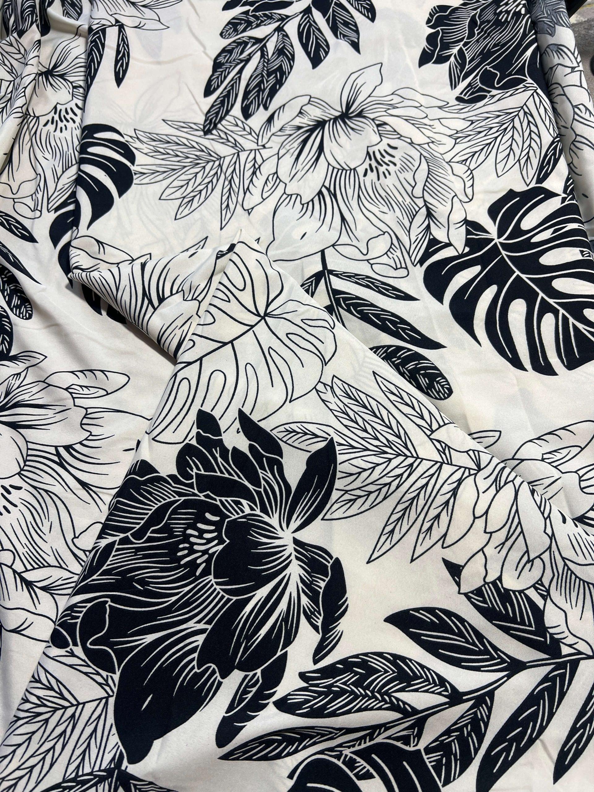 White and Black Flower Design Printing Naked Roll Vintage Fabric for Men and Women's Dress - Image 2